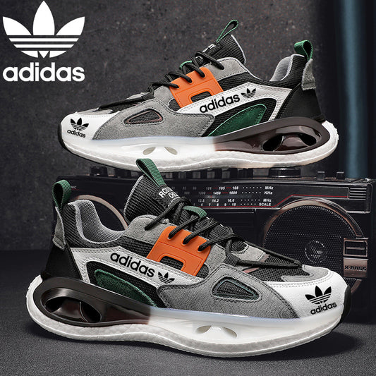 Új Adidas sportcipők mindennapi használatra