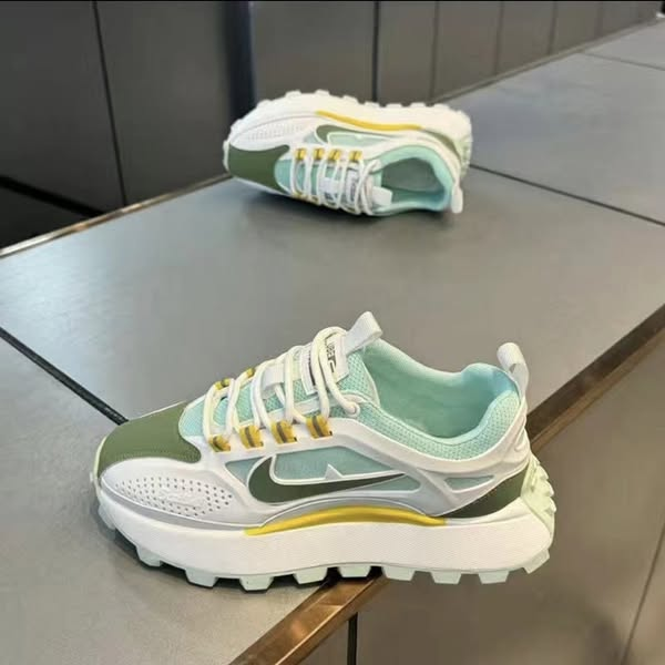NIKE® kényelmes és könnyű mindennapi cipő