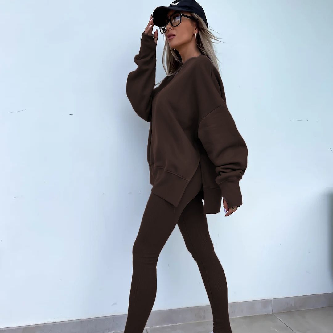 Kényelmes oversize pulóver és leggings szett