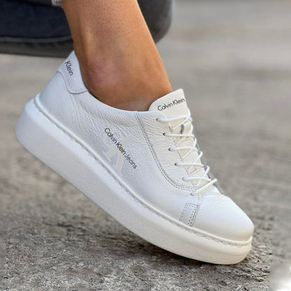 CK Fehér és bézs mezítlábas cipők