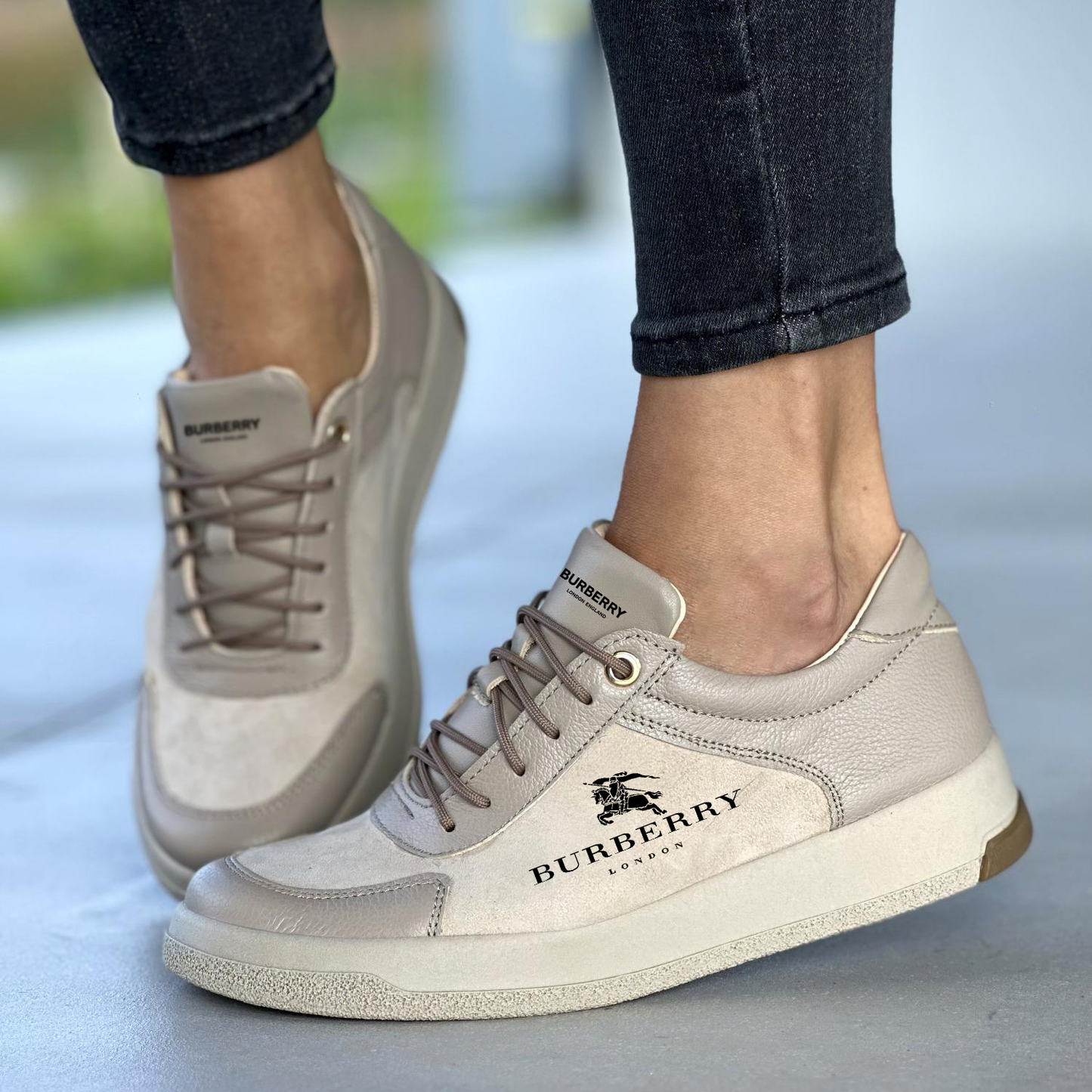 Burberry® alkalmi cipők 2025