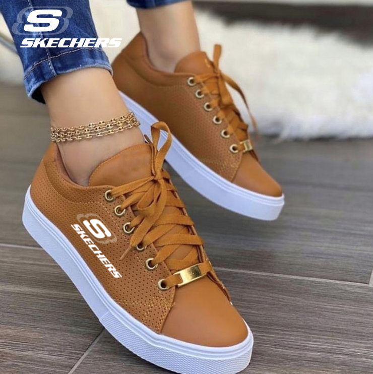 Skechers női alacsony szárú, könnyű, puha talpú, szabadtéri alkalmi cipők