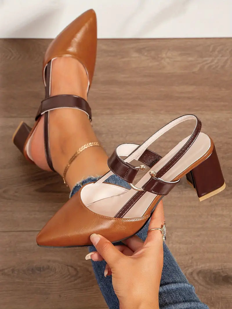 🔥 Napi 49% kedvezménnyel - Stílusos és sokoldalú magassarkú csizma vaskos sarokkal, hegyes orrral, kényelmes bebújós kialakítással és nyitott háttal