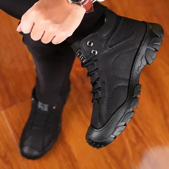 Férfi barna bőr alkalmi bokacsizma