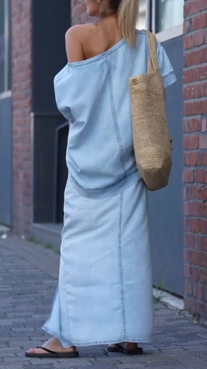 Női lezser kerek nyakú kosztüm Tencel farmerből