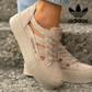 Adidas Originals női platformcipő lyukakkal, modern stílusban