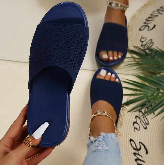 【35-43】 2024-ES ÚJ, NAGY MÉRETŰ PAPUCS