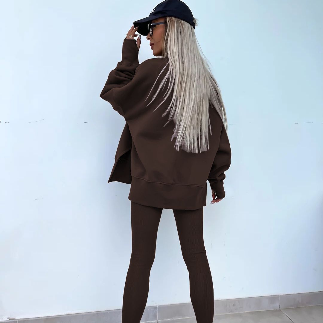 Kényelmes oversize pulóver és leggings szett