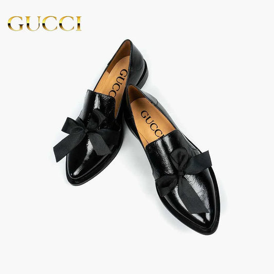Új 2025-ös Gucci® női fekete bőrcipő
