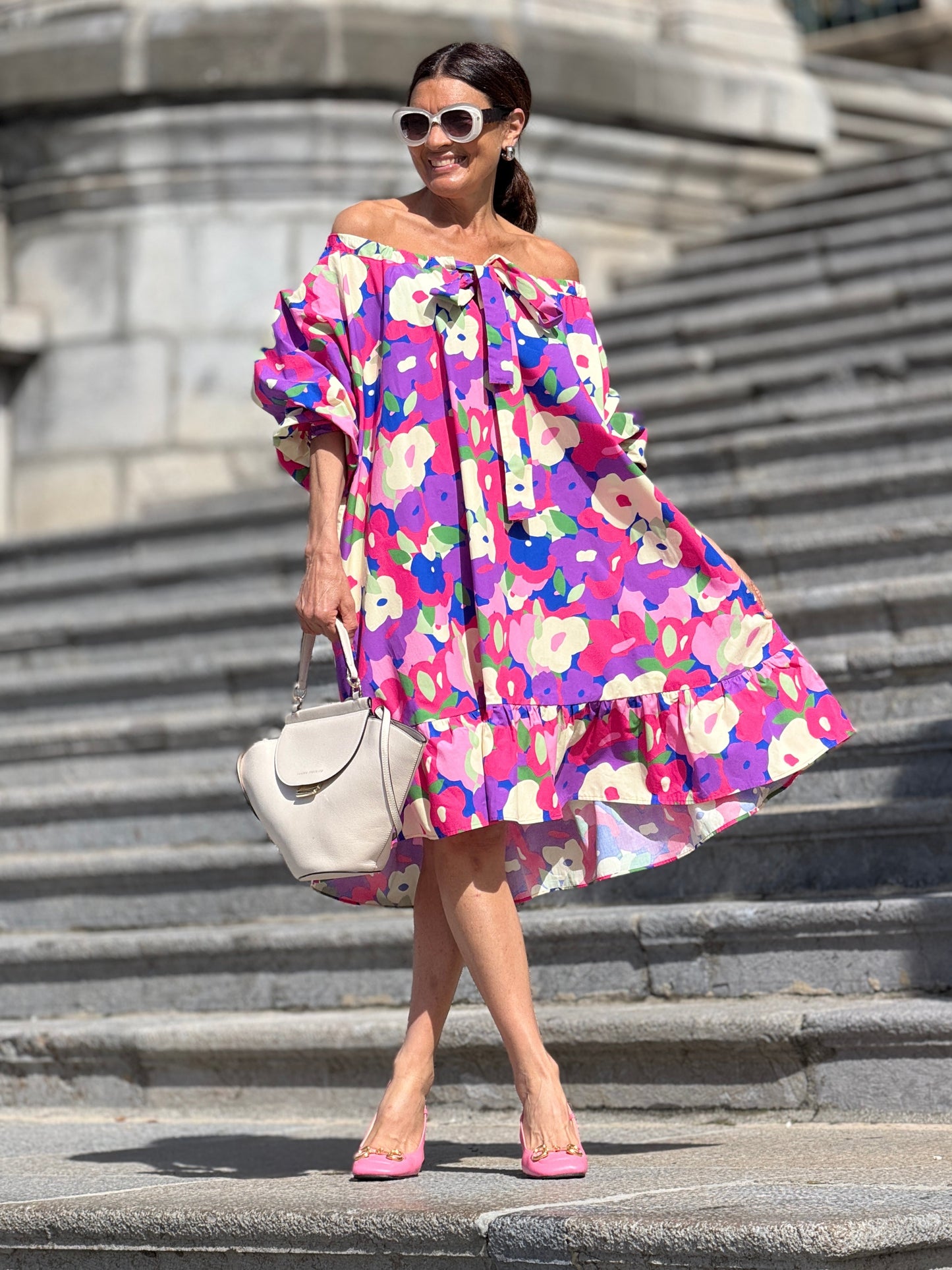 Virágmintás, egyvállas, kétirányú ingszoknya