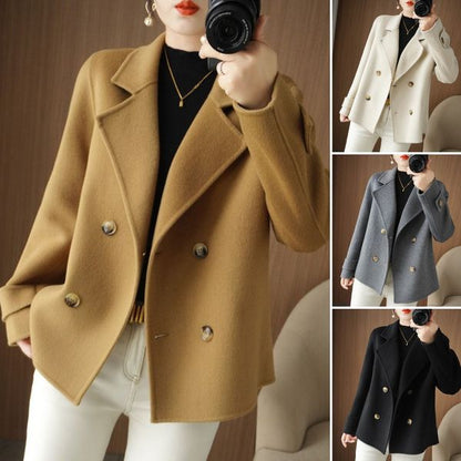 Női gyapjú kabát dupla hajtóka és hajtóka