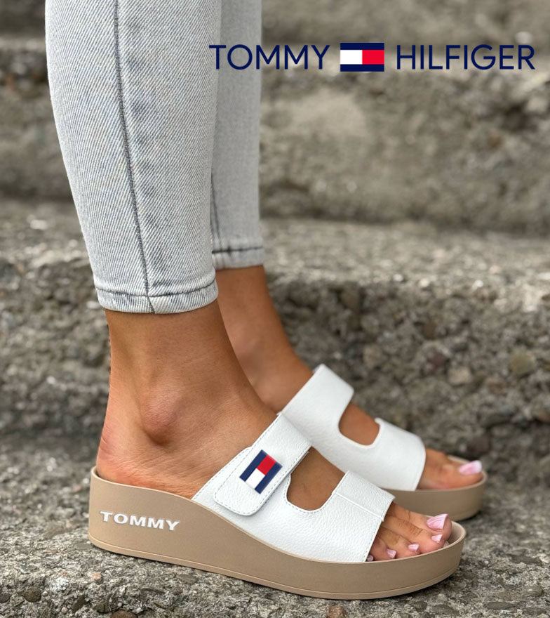 2025 Tommy Hilfiger exkluzív puha borjúbőr flip-flop papucs