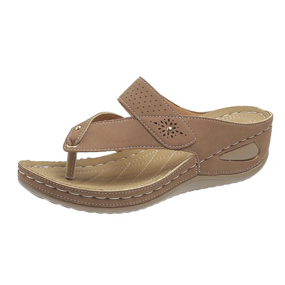 Új nyári női csont ortopéd bőr üreges szandál