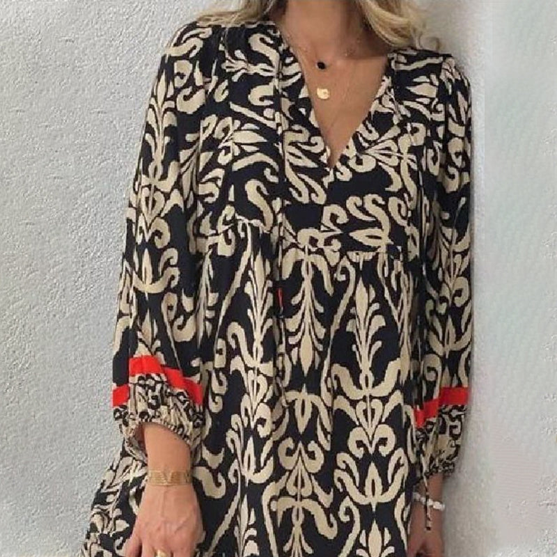 V-nyakú, hosszú ujjú virágos ruha