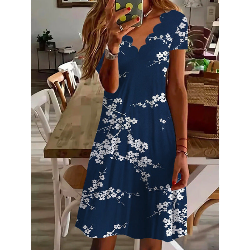 Recézett nyakú virágos ünnepi midi ruha