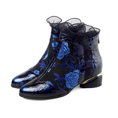 Csipke cipő vastag talppal, lótuszlevélből