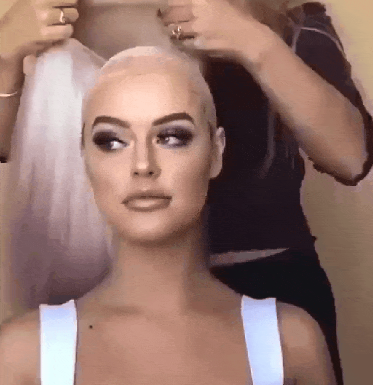 54 Kézzel készített paróka, nagyon szép!