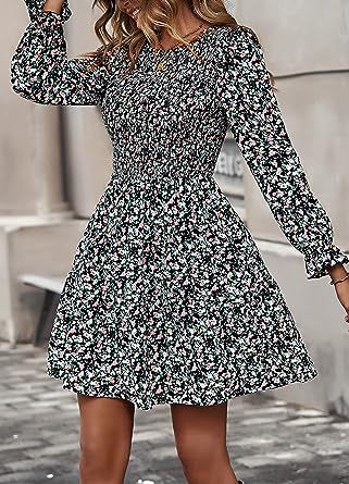 Virágos bohém elegáns ruha, hosszú ujjal