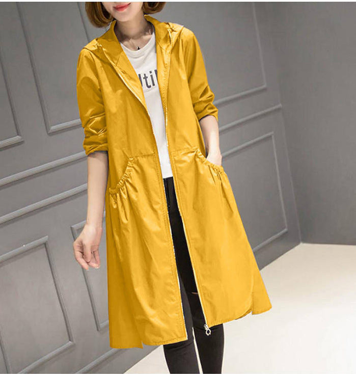 2023-as, középhosszú, kapucnis, szélálló női kabát