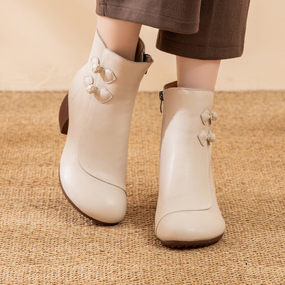 Marhabőr középsarkú, puha talpú rövid csizma