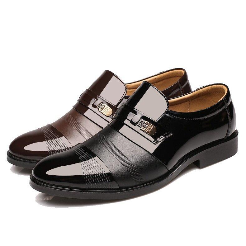 Férfi Cap Toe Hegyes orrú csúszás az üzleti formális cipőn